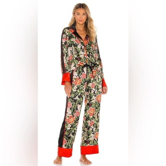 HAH x Free People HAHt Tropical Satin Pajama Top Blouse in Flock Floral Sz XS - Picture 1 of 11